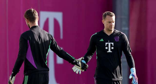 Manuel Neuer o el calvario de 20 porteros que vivieron a su sombra