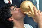 Maradona, la Camorra y un Balón de Oro «fundido en lingotes» y encontrado más de 30 años después