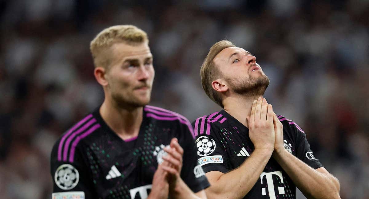 De Ligt y Kane se lamentan de la eliminación. /Reuters