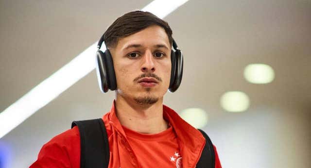 Bryan Zaragoza vuelve a España: sólo piensa en seguir en el Bayern y en Madrid le espera su familia