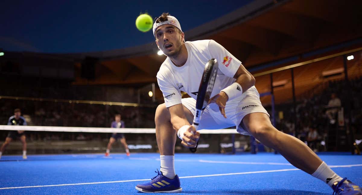 Galán durante un partido en Sevilla./PREMIER PADEL