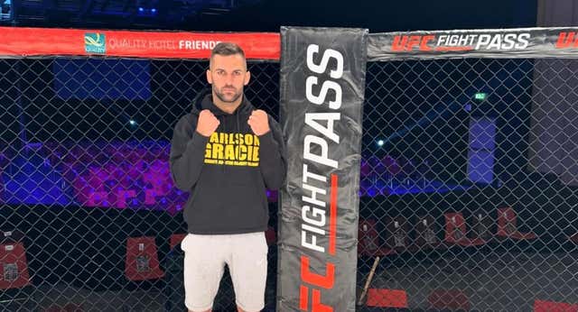Hecher Sosa, el sustituto de UFC se rueda en WOW 14: «Ahora debo tener calma»