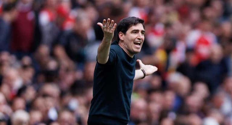 Andoni Iraola, en un partido del Bournemouth.