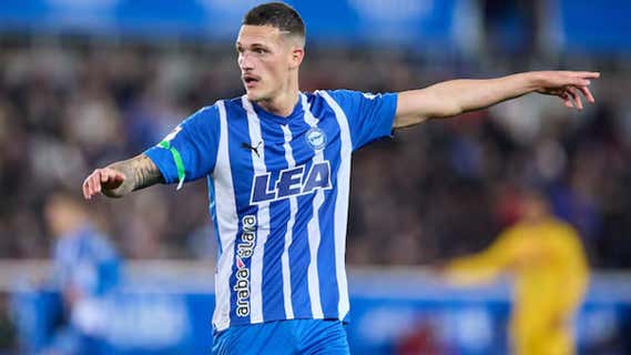 Rafa Marín, durante un partido con el Alavés./GETTY