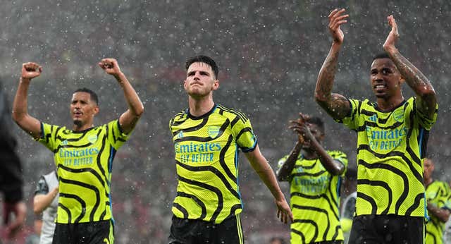 «Esto no es progreso, es historia», pero el Arsenal depende del Manchester City para ganar la Premier League