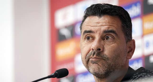 A Míchel le espera un tormento en verano: “Han tocado a muchos jugadores, es imposible que continúen todos”