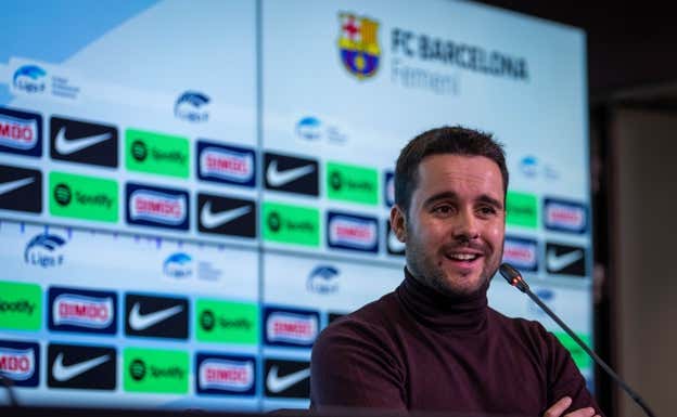 Jonatan durante la rueda de prensa donde anuncia su salida.  FC BARCELONA FEMENINO
