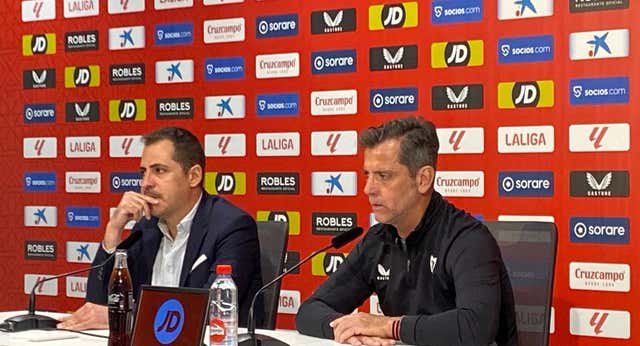 Quique marca la pauta sobre su futuro: «Hay tres partidos y eso es lo más importante. Las opiniones pueden cambiar»