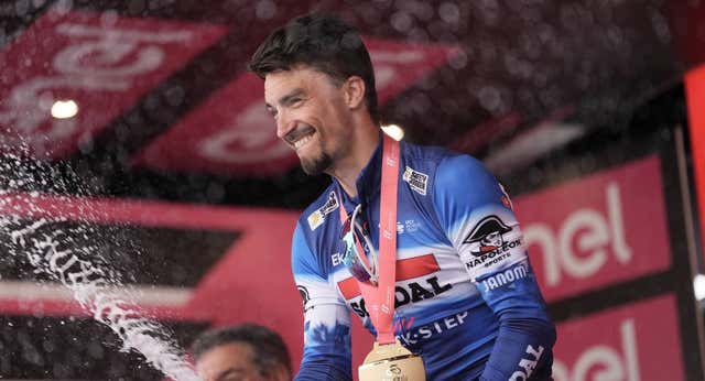 El triunfo de Alaphilippe, el ciclista que cobra demasiado para su jefe