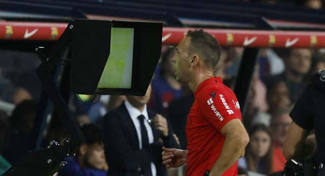 ¡El tenis para salvar al fútbol! Por fin una revolución de FIFA con el VAR que da en el clavo
