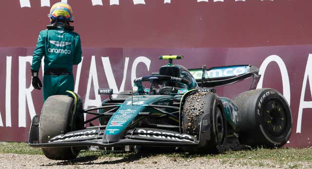 El «es lo que hay» de Aston Martin que explica su resignación: «Solo pienso en terminar e irme a casa»
