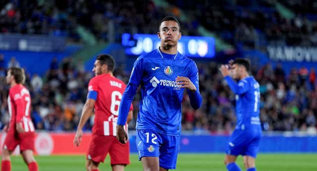 Figueroa Vázquez paró el partido por cánticos de «Greenwood, muérete» y Bordalás estalla: ‘He leído el protocolo…’