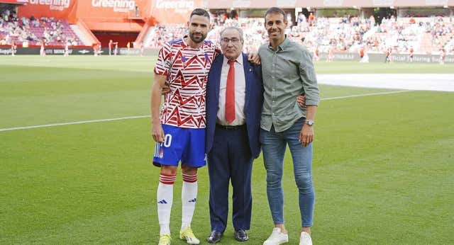 El penalti más cruel para Puertas en su homenaje final al Granada: «Tenía una costilla rota, no podía ni correr»