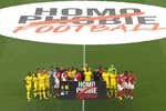 Lucha contra la homofobia en la Ligue 1... ¡Y un jugador se tapa el parche arcoíris!