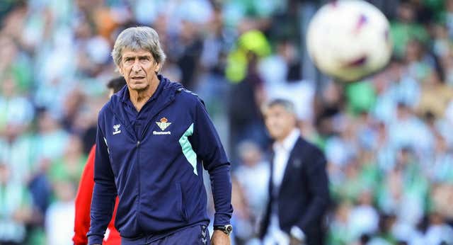 Pellegrini pone en valor la Conference… y le da un palo a Abde por el penalti