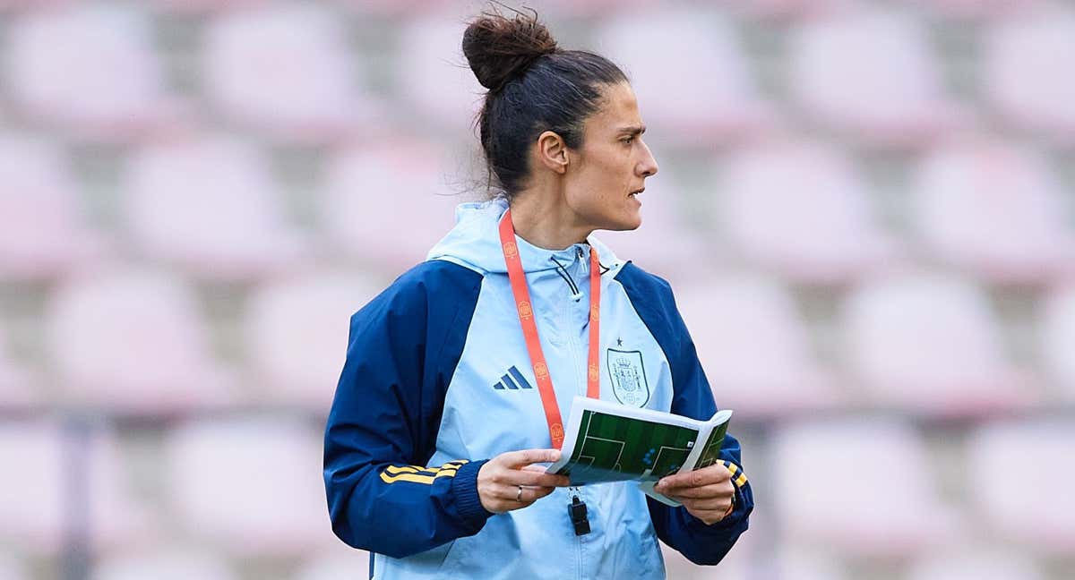 Montse Tomé, seleccionadora española, durante un entrenamiento de la Selección.