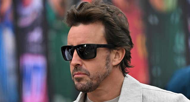 Fernando Alonso vuelve a su versión de 2007: “Pensaba que se iba a retirar pero con él nunca se sabe”