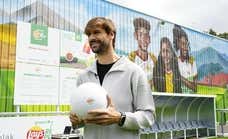 Fernando Llorente celebra el fútbol femenino y se acuerda del Athletic: “Siempre seré athleticzale”