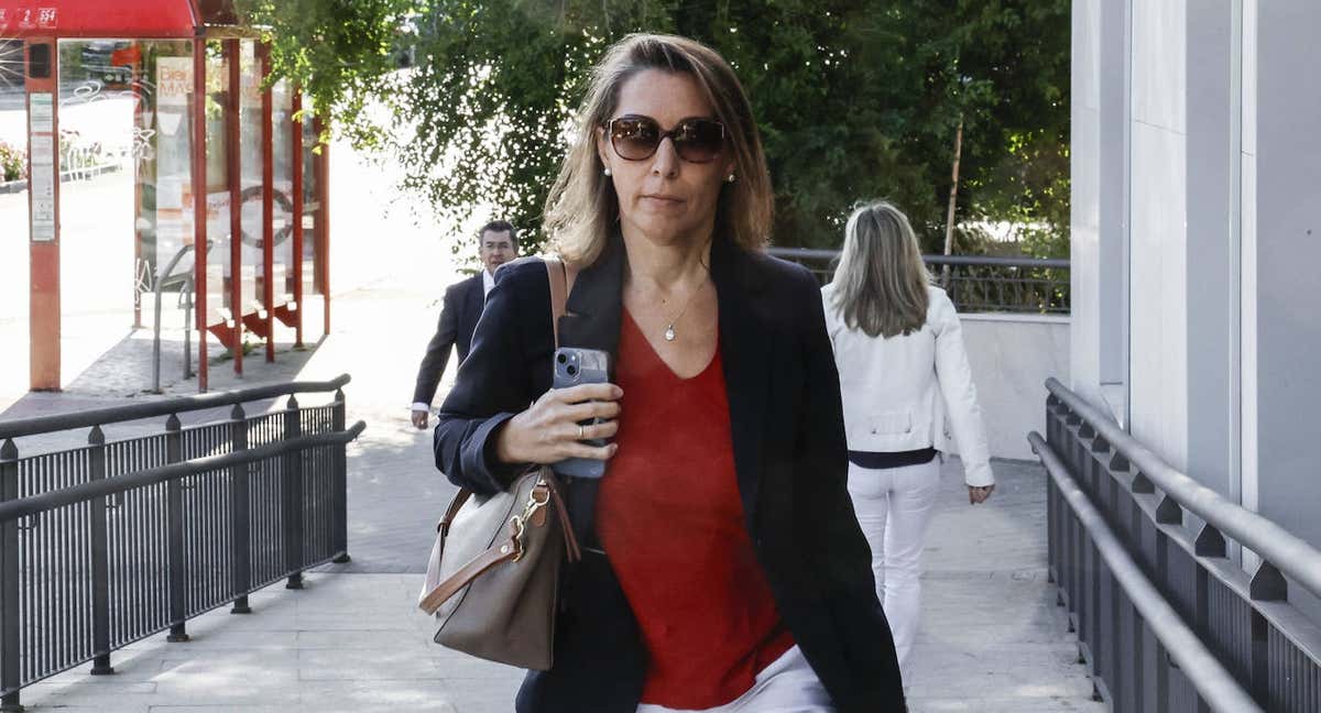 Elvira Andrés, jefa de gabinete de Pedro Rocha en la RFEF, a su llegada al juzgado de Instrucción Nº4 de Majadahonda.