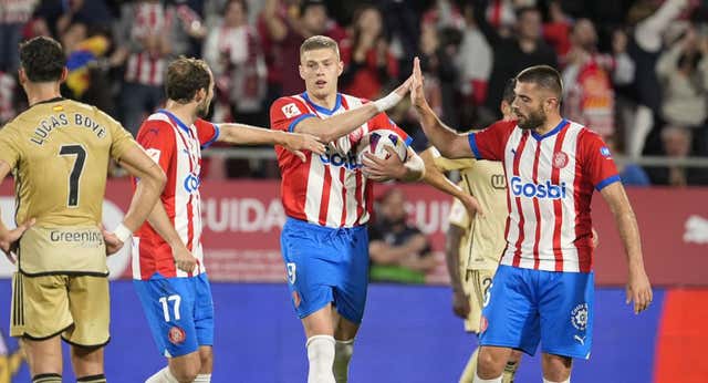 ¡Dovbyk se despide con hat-trick y supera a Sorloth en el Pichichi!