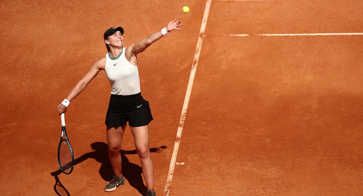 Paula Badosa llega a Roland Garros tras las buenas sensaciones de Roma./REUTERS