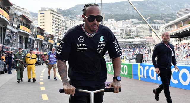 Lewis Hamilton descubre la amargura de ser segundo plato: “Veo más fácil aprender italiano que subirme al podio”