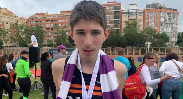 El atleta con discapacidad que no quiso perder al Valladolid: “Es campeón de España y lo primero que le preocupa es el Pucela”