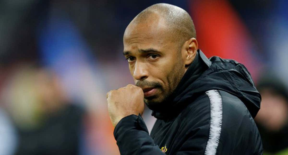 Thierry Henry, durante un partido./REUTERS