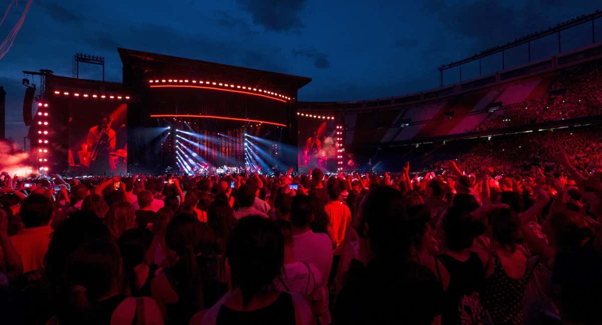 Concierto de Alejandro Sanz en el Vicente Calderón. /EFE