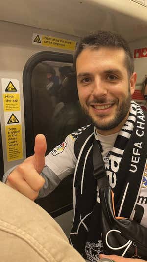 De Blas, en Londres. RELEVO