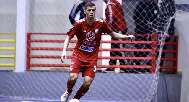 Niyazov volverá a Rusia y ElPozo va a por Ricardinho