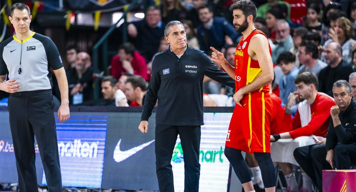 Scariolo junto a Ricky Rubio este febrero en las Ventanas. /ALBERTO NEVADO/FEB