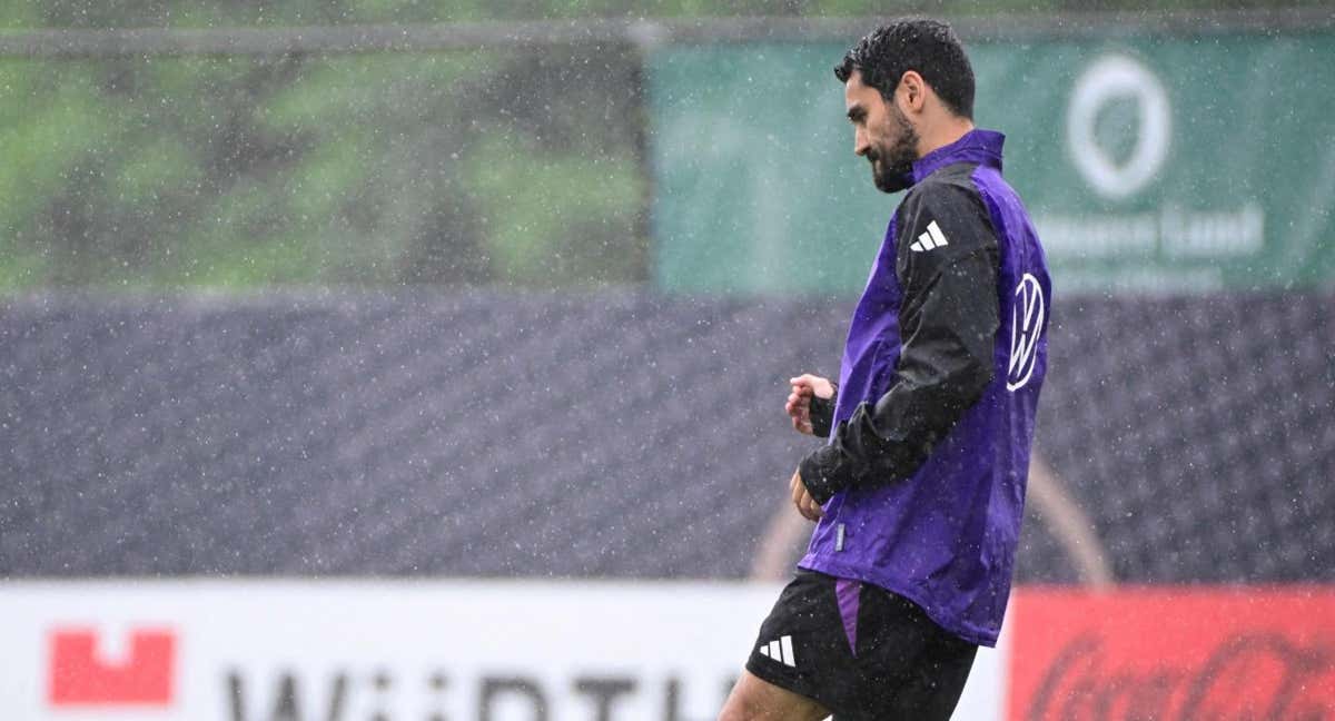 Gündogan, durante un entrenamiento de Alemania./AFP