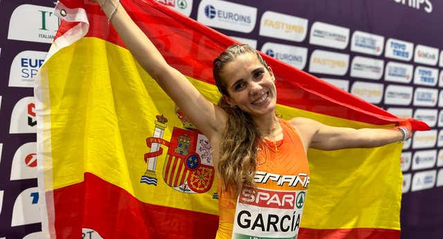 Los secretos del bronce de Marta García: la lección de la abuela de un marchador, un técnico matemático y dos amigas íntimas