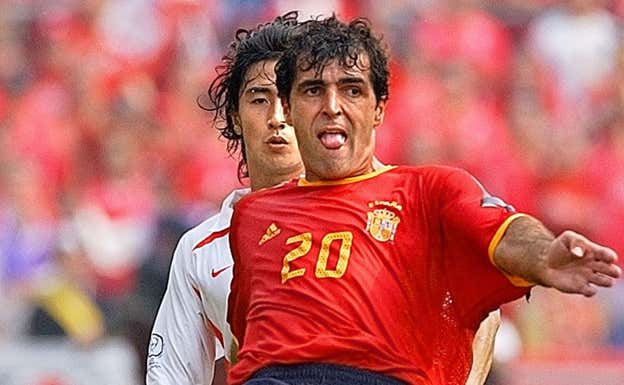 Miguel Ángel Nadal, en el fatídico encuentro ante Corea en el Mundial de Japón y Corea.  AFP