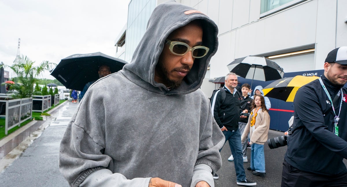 Lewis Hamilton, cabizbajo en Canadá.