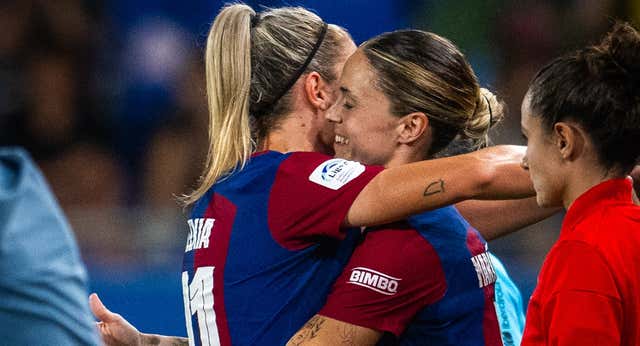 Mapi León retrata la crueldad de una futbolista lesionada: «La vida sigue, el equipo gana y si estuvieras más tiempo en la oscuridad, la gente no lo notaría»