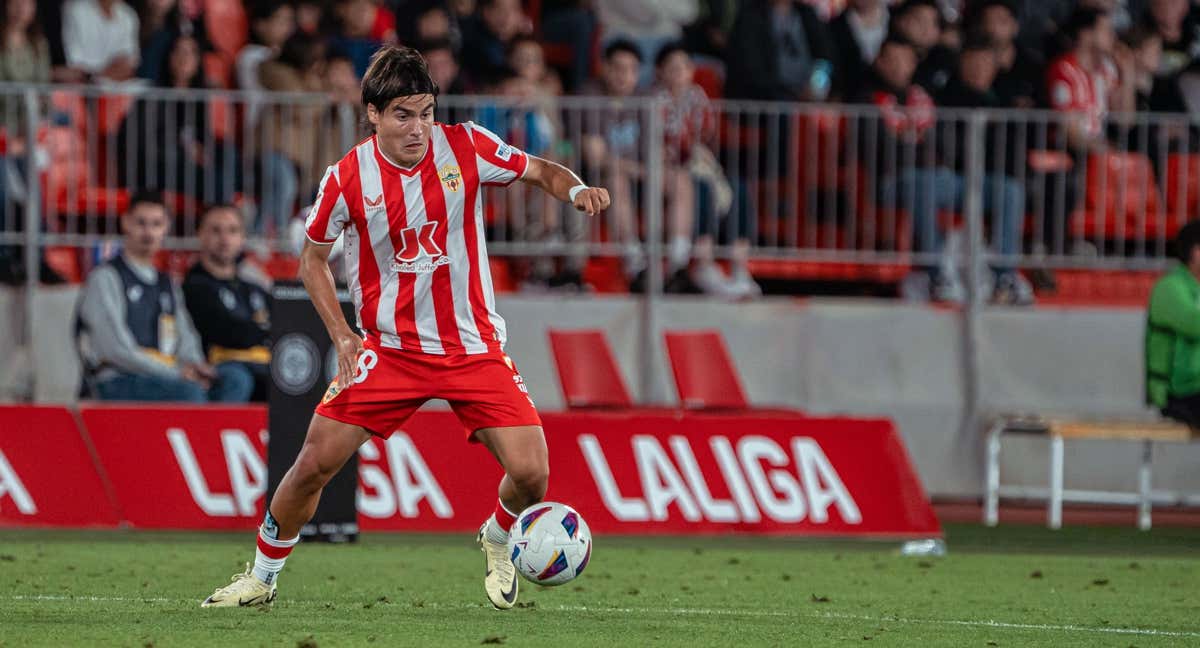 Luka Romero, en un partido con el Almería.