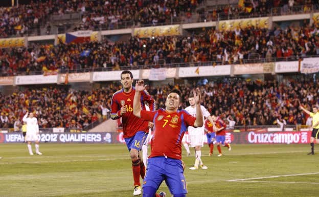 Villa marcó goles. González Molero
