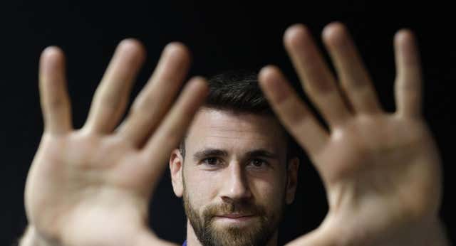 Unai Simón no merece un escarnio, pero tampoco mi admiración