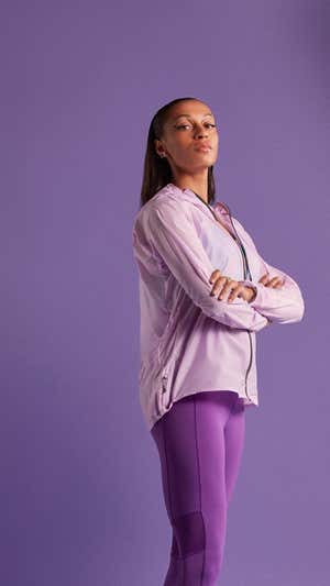 Ana Peleteiro posa para marca comercial.  MIRAVIA