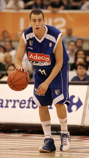 El 'Chacho', con Estudiantes.  EFE