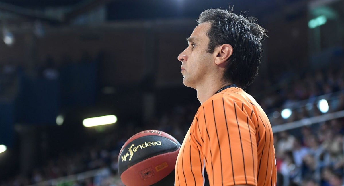 Carlos Peruga, árbitro de la Liga Endesa.
