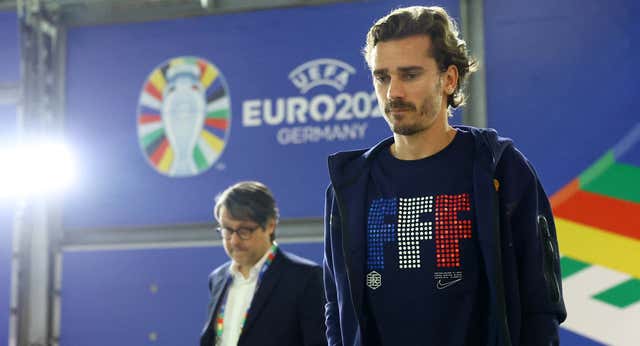 Griezmann se acerca más al discurso de Unai Simón que al de Mbappé: «Estoy aquí como un futbolista, no tengo que usar mi notoriedad»