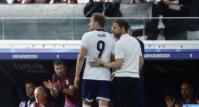 El plan de Southgate se mantiene: siguen sin perder (y sin jugar bien)
