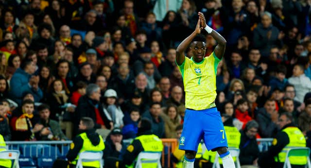 Los afanes del fútbol brasileño para compensar el agujero que Ronaldinho descubrió en Brasil