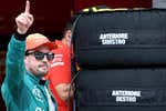 Fernando Alonso, entre el 'efecto Flavio Briatore' con Alpine y la “máquina del tiempo” que añora con Aston Martin