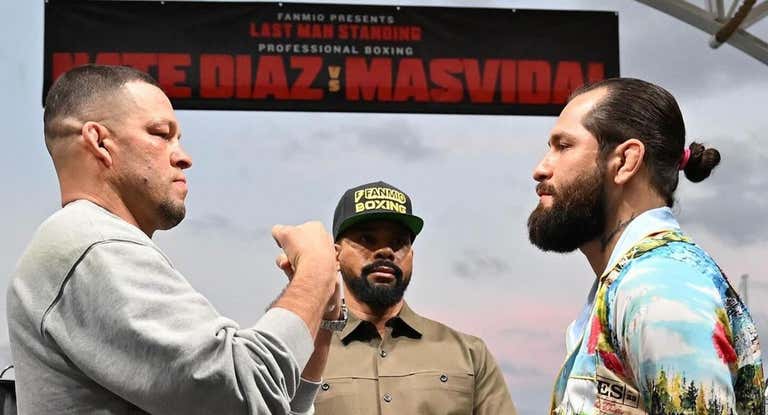 Nate Díaz y Jorge Masvidal, cara a cara en una conferencia de prensa previa a su combate.