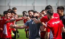 El problema de los pasillos de collejas, del fútbol a los colegios: «Pueden parecer lúdicos, pero es fácil que en el colegio tengan un componente de bullying»