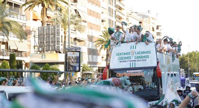 El Córdoba deberá pagar casi 100.000€ para fichar en Segunda al figurar como sancionado para la FIFA